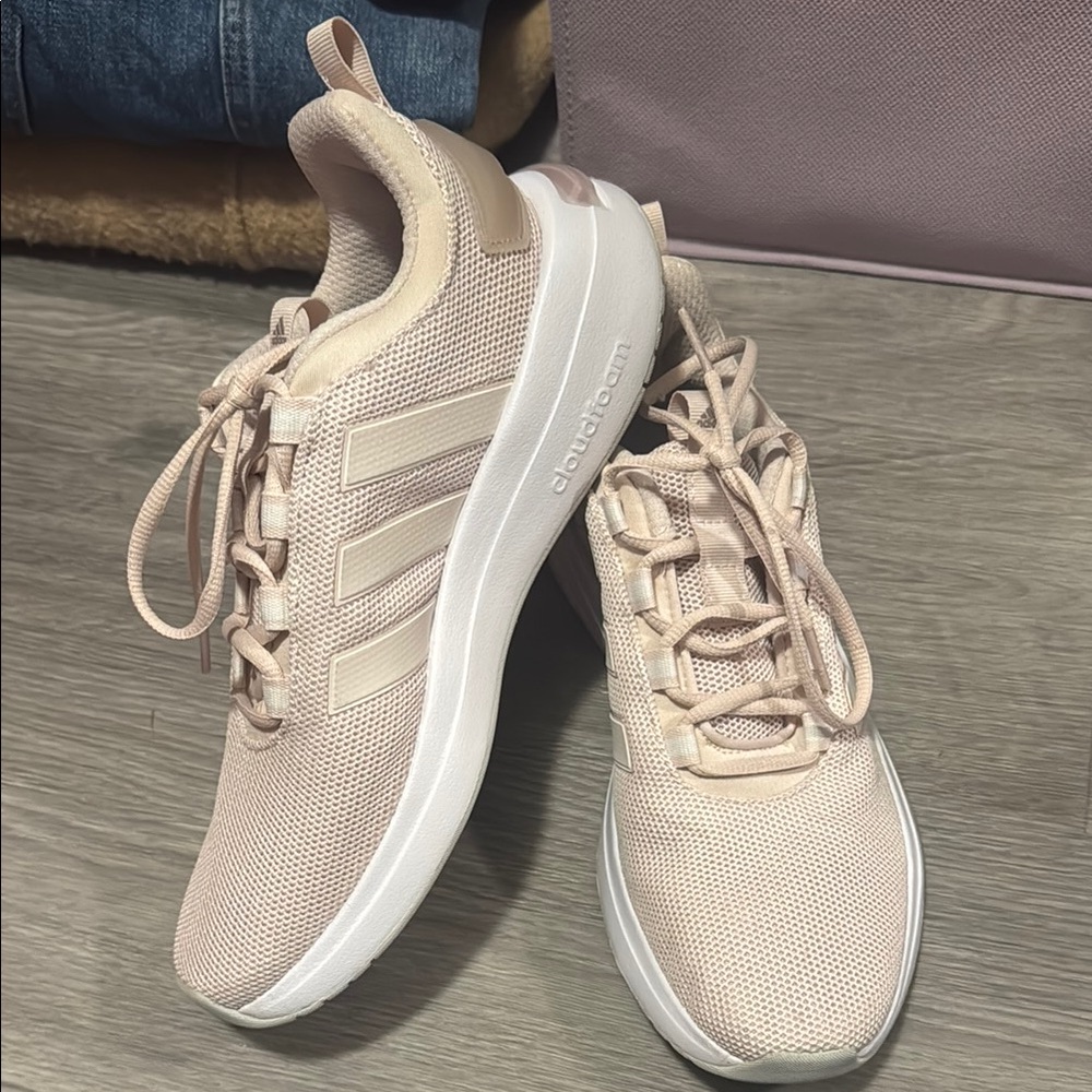 Adidas Women's Racer TR23 Sneakers